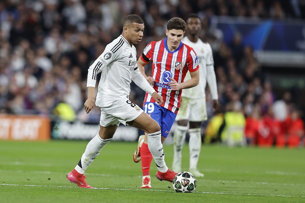 关于赛地聚焦——亚冠国际比赛日热度飙升；上海久事战术微调；赛场秩序良好；身体对抗强度拉满的信息-九游官网